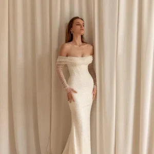 Abiti da sposa aderenti in Boemia con maniche lunghe lucide senza spalline eleganti a sirena senza spalline