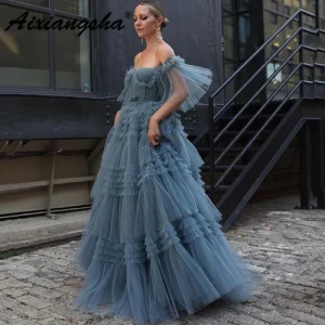 Abiti da sera da fata blu polverosi con spalle scoperte maniche corte a sbuffo a strati donna couture prom robe de soriee