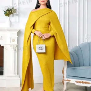 Abito Bodycon con Maniche a Mantella e Colletto Asimmetrico Shein Modely